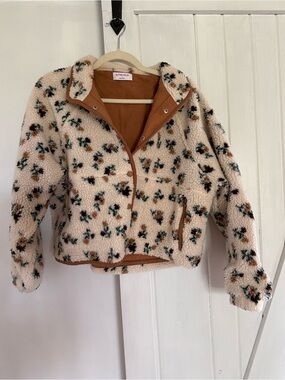 Butterfly Dsigns Floral Teddy Sherpa Jacket in Cream and Brown
